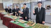 東專餐旅科畢業生展成果 五專、二專攜手設宴