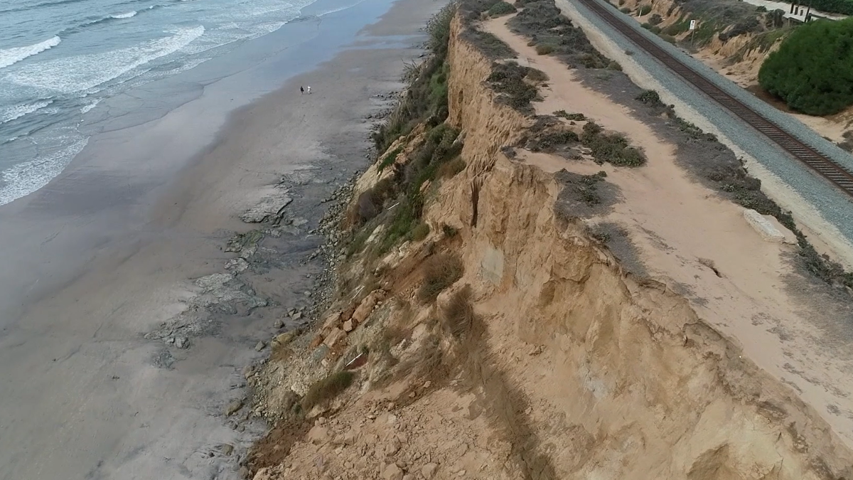Scripps researchers are laser-focused on forecasting bluff failure along California's coast