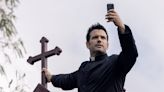 Colin Donnell Previews His Irreverent Journey From Criminal to Faux Reverend in Peacock Series — Watch