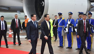 El primer ministro Kishida llega a Paraguay para reunirse con Peña y la comunidad nikkei