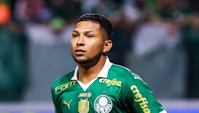 Neto: Cruzeiro tem interesse na contratação de Rony, do Palmeiras