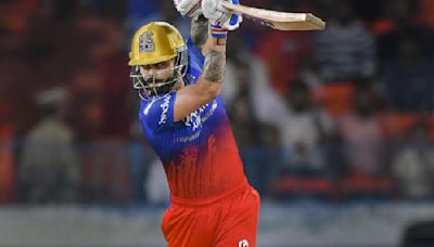 Royal Challengers Bangalore put up near-perfect show against Sunrisers Hyderabad, get first away win this season