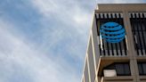 AT&T beats estimates for subscriber additions, free cash flow