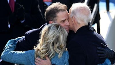 Biden walks difficult tightrope as son's gun trial begins