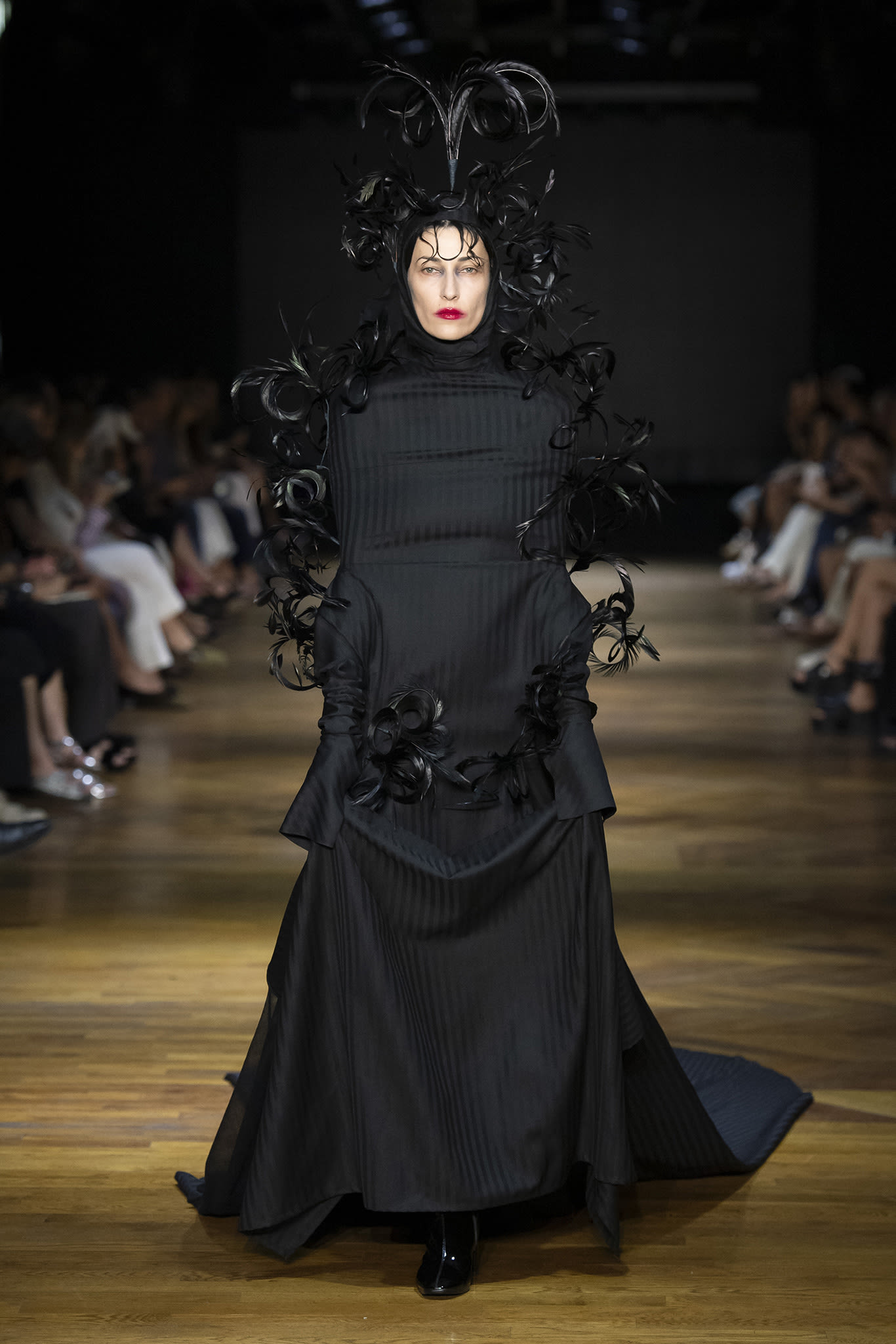 Charles de Vilmorin Fall 2024 Couture Took Shape in an ‘Only Murders in the Building’-style Show