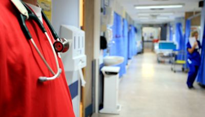 SAS doctors vote yes to new pay deal
