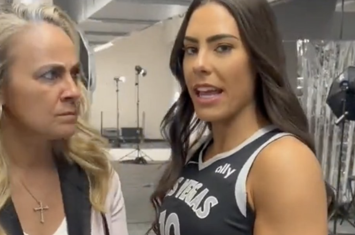 Kelsey Plum is Turning Heads After Viral Exchange With Becky Hammon