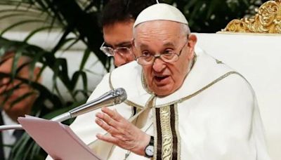 Papa Francisco pede desculpas após usar termo homofóbico em reunião com bispos