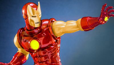 IRON MAN: New Hot Toys Figure Brings The Classic Comic Book Version Of Tony Stark To Life