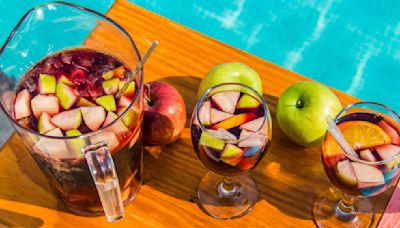 How To Perfect Sangria For The Ultimate 4th Of July Cookout