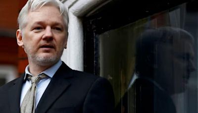 WikiLeaks founder Julian Assange's actions put people at risk: US