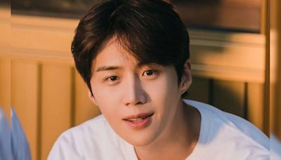 Hometown Cha-Cha-Cha Star Kim Seon Ho's First Salary As An Actor Was This. It's Shocking