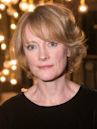 Claire Skinner