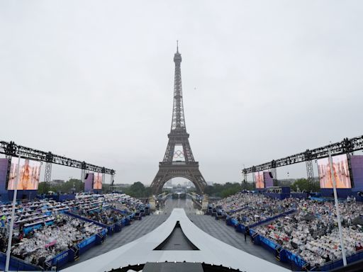 Olympics opening ceremony live updates: Highlights from Paris' parade on the river