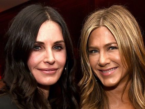 Jennifer Aniston Reportedly Sees This ‘Red Flag’ in Courteney Cox’s Relationship