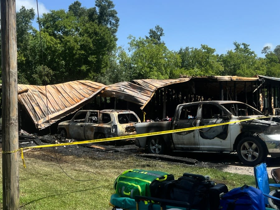 5 people dead, 1 escaped in Bayou Blue house fire