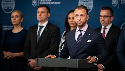 El ministro del Interior eslovaco rechaza dimitir por posibles fallos en la seguridad de Fico