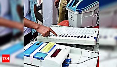 Kolkata South and Jadavpur Constituencies to Use Two EVMs Due to High Number of Candidates | Kolkata News - Times of India