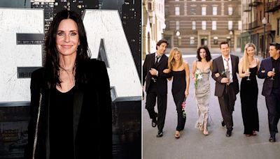 ‘Friends’ star Courteney Cox pays homage to beloved show on 20th anniversary of series finale