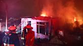 Incendio de grandes proporciones arrasa con 10 viviendas en Ventanilla | VIDEO