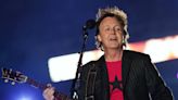 Paul McCartney disfruta de un suculento banquete con su mujer y sus cinco hijos para celebrar su 82 cumpleaños