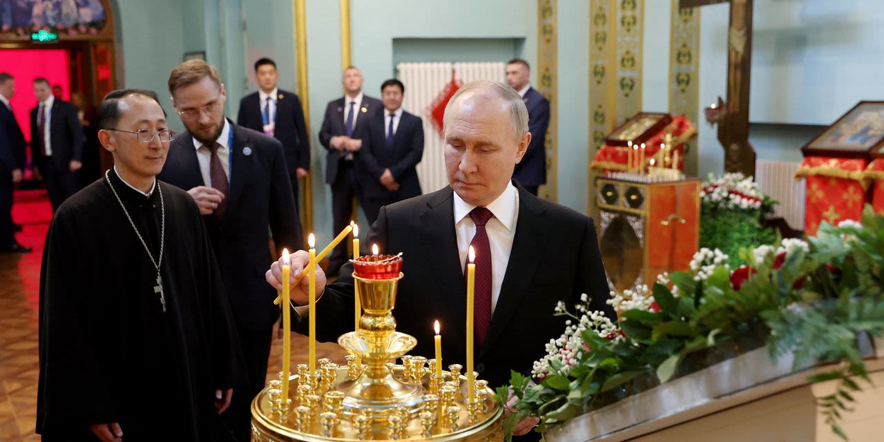 Putin Showcases His Ambitions in a Chinese City Built by Czarist Russia
