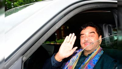 Shatrughan Sinha Hospitalized, Confirms Son Luv: "Dad Had Viral Fever And Weakness..."