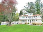 10 Overbrook Farm Rd, Bloomfield CT 06002
