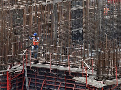 India's March infrastructure output rises 5.2% y/y