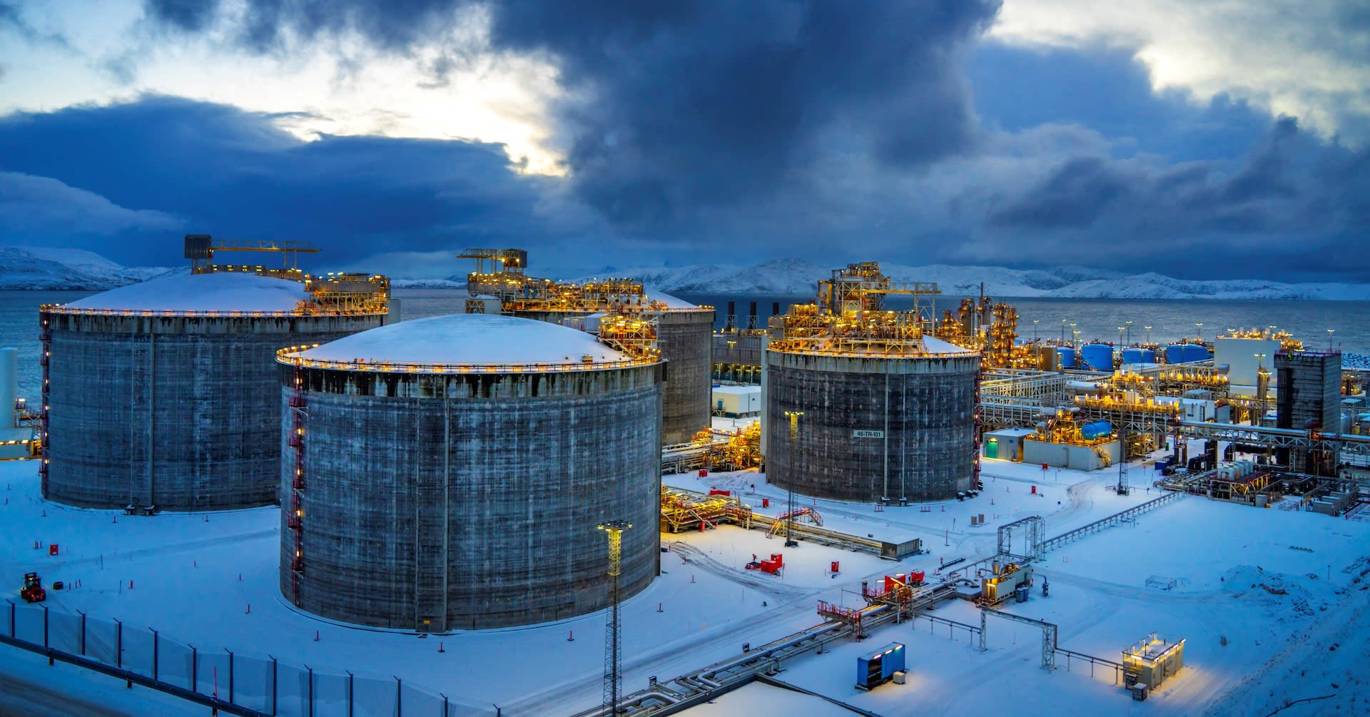 Equinor to expand LNG trading, eyes deals in Europe, Asia, senior exec says