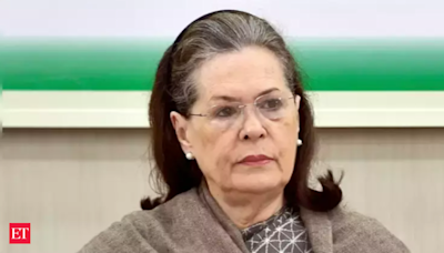 'Mahaul' in our favour, don't be complacent, over confident: Sonia Gandhi to party on upcoming polls - The Economic Times