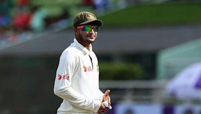 Shakib Al Hasan apologises for silence during Bangladesh protests