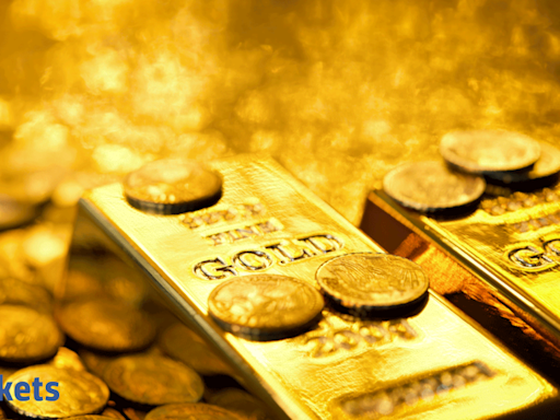Gold prices fall by Rs 3,500/10 gm since custom duty cut in Union Budget - The Economic Times