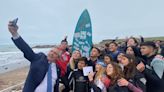 Alberto Fernández descansa en Chapadmalal y un grupo de vecinos prepara una marcha a metros de la residencia