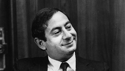 Miami banker Raul Masvidal, once one of the city’s most powerful Cuban Americans, dies at 82