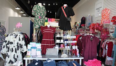 Striped Box Boutique set to sell women’s clothing, gifts in Plano