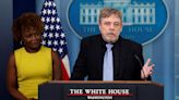 'Star Wars' actor Mark Hamill drops by White House for a visit with 'Joe-bi-Wan Kenobi'