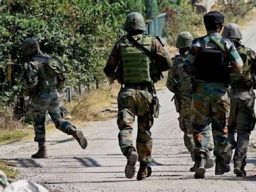 Soldier injured in terror attack on army camp in J-K's Rajouri, manhunt launched to trace attackers