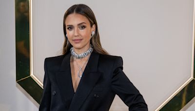 Jessica Alba : ses filles portent ses anciennes robes sur le tapis rouge, elles sont aussi sublimes que leur mère