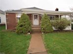 355 Oneida Ave NW, Canton OH 44708