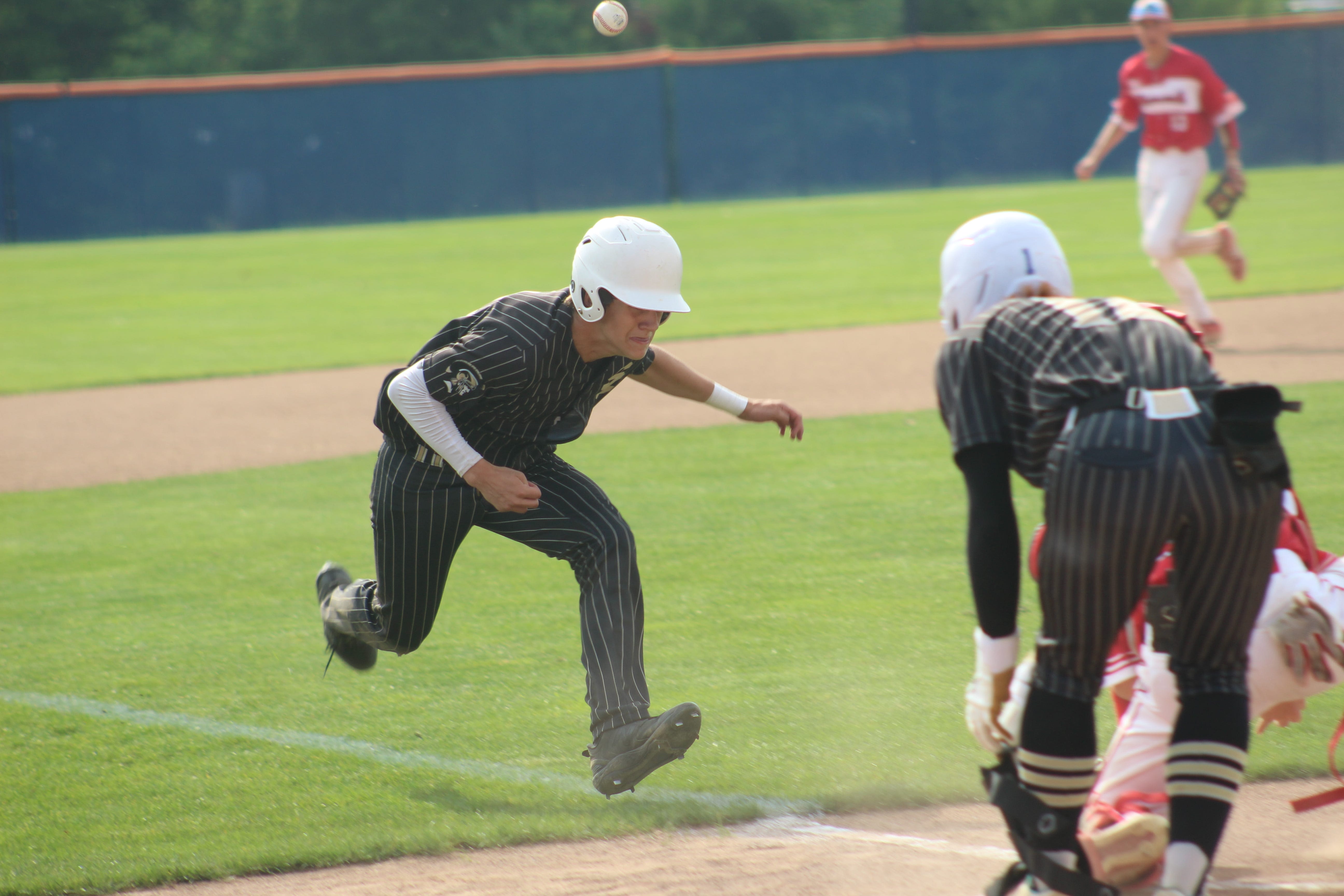 South Central's eight-run, sixth inning moves Trojans past Plymouth into district final