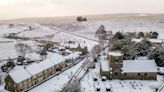 UK weather: Snow warnings in place as ‘Arctic blast’ brings ice and sleet