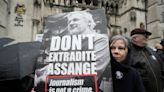 Corte en Londres sopesa apelación de Assange para impedir extradición a EEUU