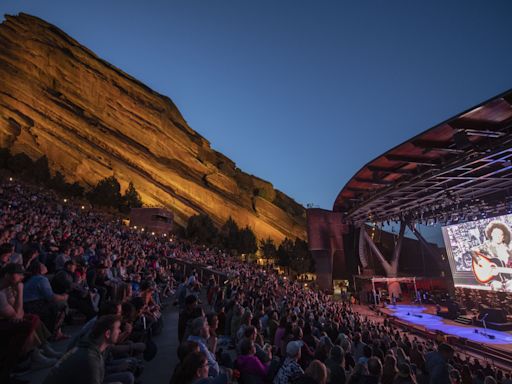 ​​​​​​​UFO spotted over Colorado concert