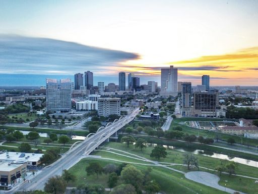 Fort Worth's tallest building sells for just $12.3M at auction in stunning price drop