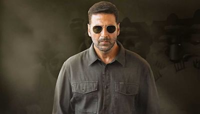 ..., Should Akshay Kumar Return To The Tried And Tested Formula To Revive His Sinking Career?