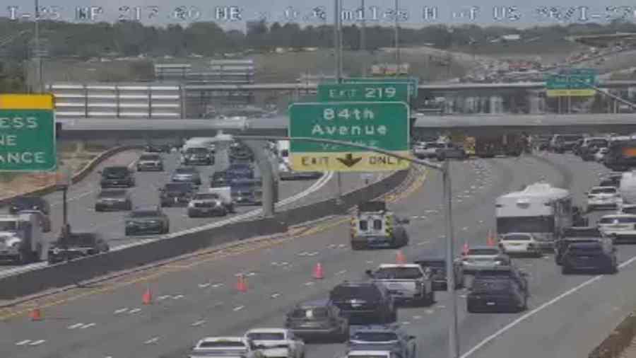 Crash causes backups on I-25 as Memorial Day traffic begins