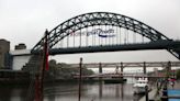 Remaining full closures of Tyne Bridge cancelled after Great North Run sign installed