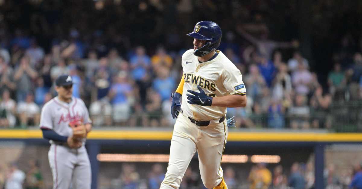 Braves Fall Apart After Getting Early Lead in Opener vs. Brewers