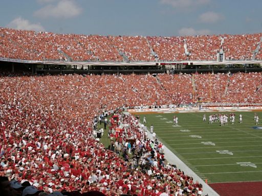 Red River Rivalry is an afternoon game in 2024, Horns take on UTSA at night